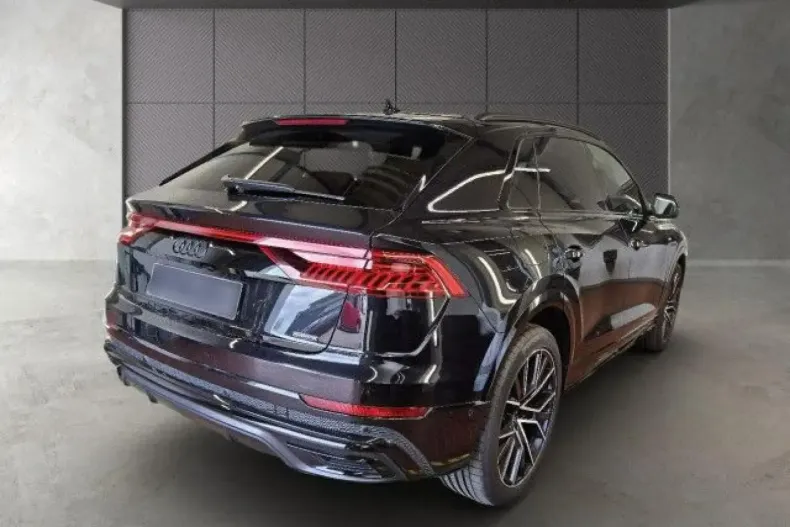 Audi Q8 din 2021 cu 90.146 km - oferta AUD120718 - foto 3