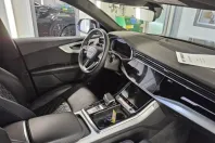Audi Q8 din 2021 cu 90.146 km - oferta AUD120718 - foto 4
