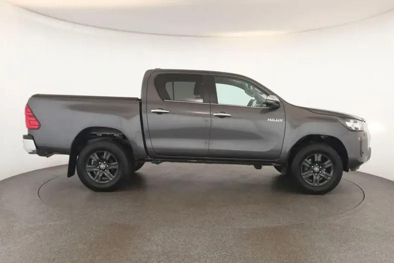 Toyota Hilux din 2024 cu 56.800 km - oferta TOY120719 - foto 4