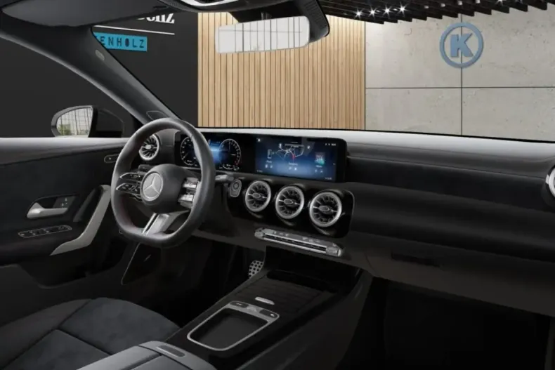 Mercedes-Benz CLA 250 din 2024 cu 22.000 km - oferta MER120730 - foto 9