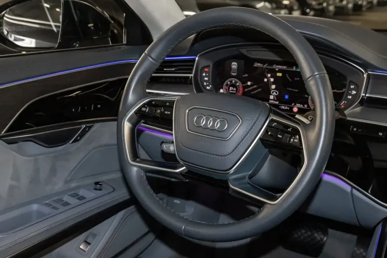 Audi A8 din 2021 cu 96.802 km - oferta AUD120735 - foto 13