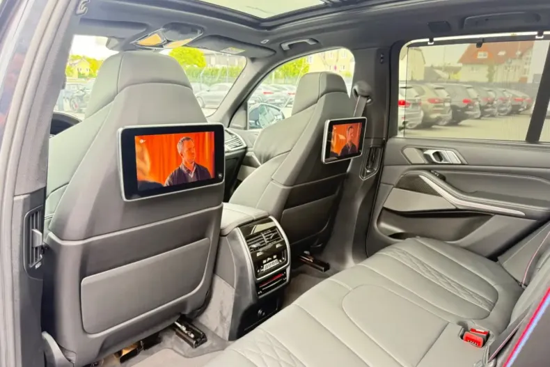 BMW X5 M50 din 2022 cu 29.985 km - oferta BMW120756 - foto 8