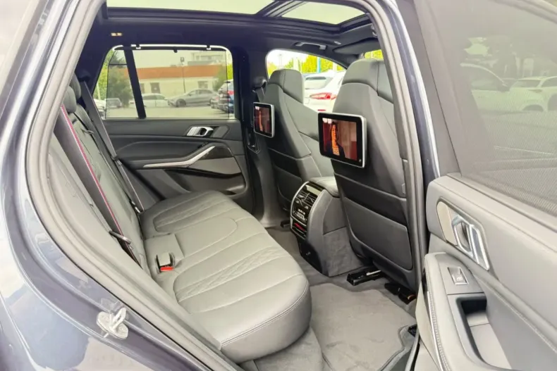 BMW X5 M50 din 2022 cu 29.985 km - oferta BMW120756 - foto 12