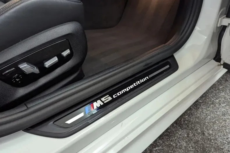 BMW M5 din 2022 cu 50.000 km - oferta BMW120758 - foto 23