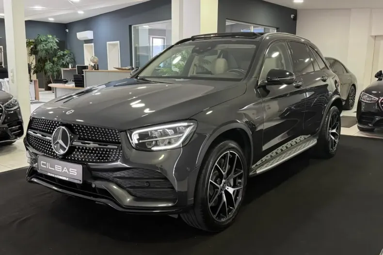 Mercedes-Benz GLC 300 din 2021 cu 32.613 km - oferta MER120761 - foto 2