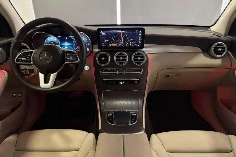 Mercedes-Benz GLC 300 din 2021 cu 32.613 km - oferta MER120761 - foto 29