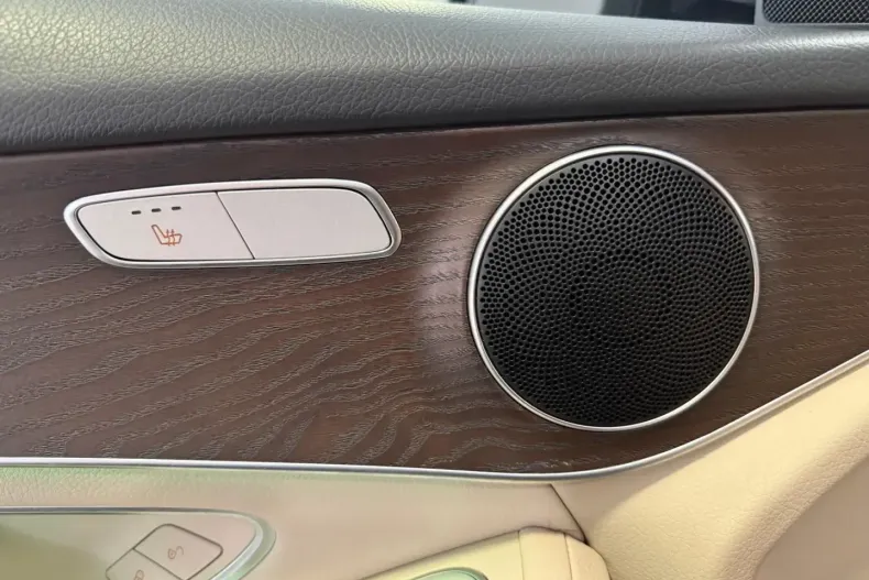 Mercedes-Benz GLC 300 din 2021 cu 89.006 km - oferta MER120762 - foto 14