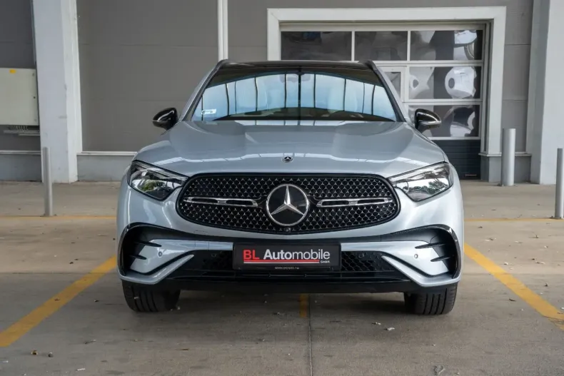 Mercedes-Benz GLC 300 din 2023 cu 29.800 km - oferta MER120765 - foto 2