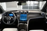 Mercedes-Benz GLC 300 din 2023 cu 29.800 km - oferta MER120765 - foto 11