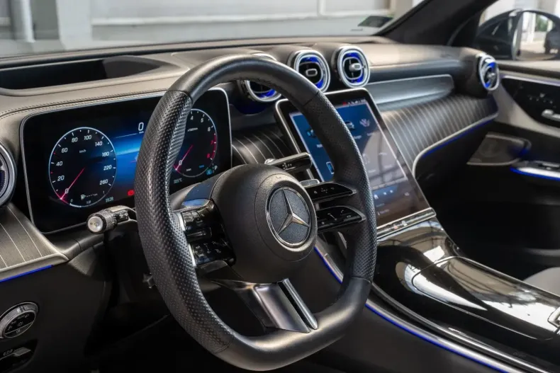 Mercedes-Benz GLC 300 din 2023 cu 29.800 km - oferta MER120765 - foto 15