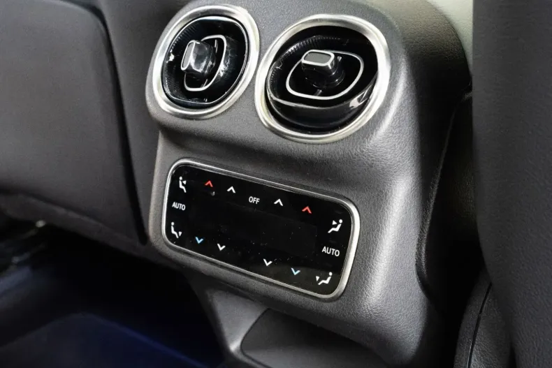 Mercedes-Benz GLC 300 din 2023 cu 29.800 km - oferta MER120765 - foto 16