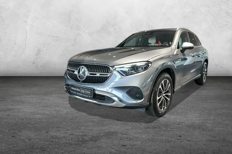 Mercedes-Benz GLC 200 din 2023 cu 30.900 km - oferta MER120766 - foto 1