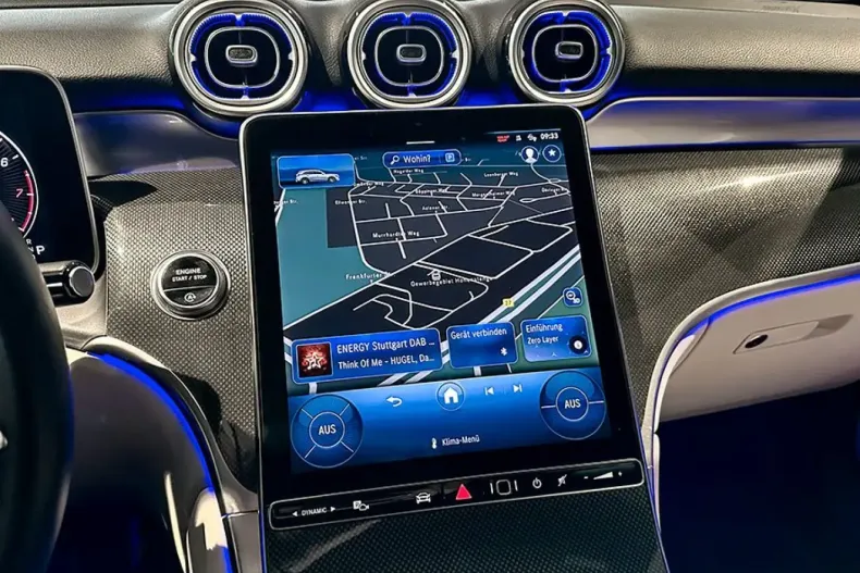 Mercedes-Benz GLC 200 din 2023 cu 30.900 km - oferta MER120766 - foto 12