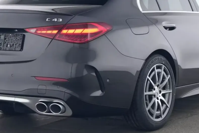 Mercedes-Benz C 43 AMG din 2024 cu 11.505 km - oferta MER120803 - foto 7