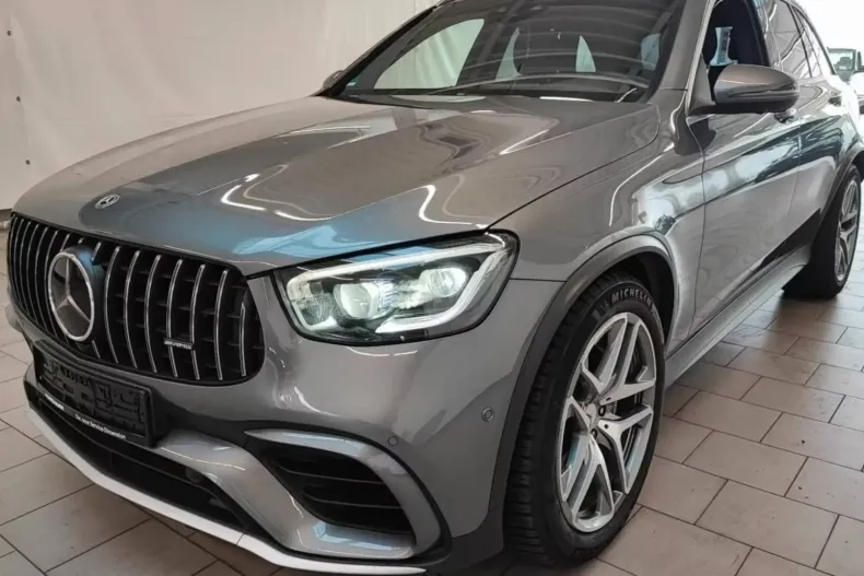 Mercedes-Benz GLC 63 AMG din 2020 cu 76.900 km - oferta MER120807 - foto 1