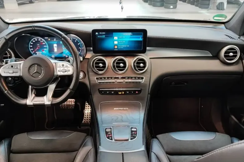 Mercedes-Benz GLC 63 AMG din 2020 cu 76.900 km - oferta MER120807 - foto 8