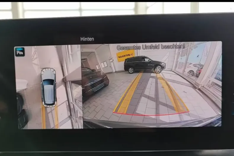 Mercedes-Benz GLC 63 AMG din 2020 cu 76.900 km - oferta MER120807 - foto 13