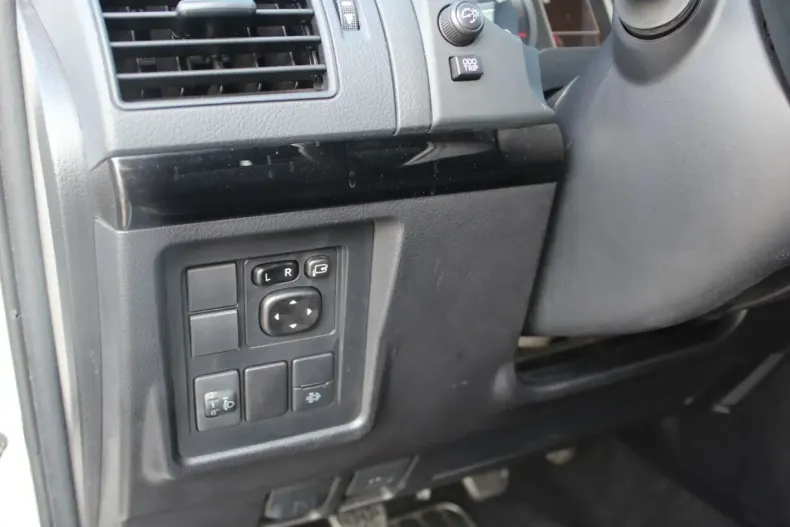 Toyota Land Cruiser din 2023 cu 35.950 km - oferta TOY120809 - foto 9