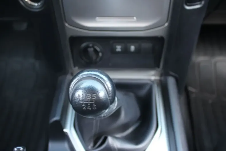 Toyota Land Cruiser din 2023 cu 35.950 km - oferta TOY120809 - foto 17