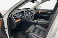 Volvo XC90 din 2022 cu 55.799 km - oferta VOL120815 - foto 9