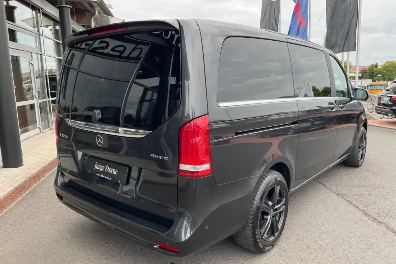 Mercedes-Benz V 300 din 2022 cu 69.990 km - oferta MER120816 - foto 4