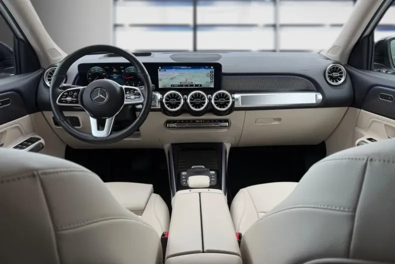 Mercedes-Benz GLB 220 din 2022 cu 45.977 km - oferta MER120821 - foto 7