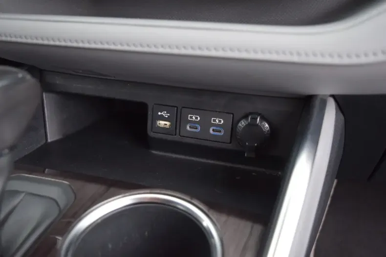 Toyota Highlander din 2022 cu 79.154 km - oferta TOY120822 - foto 6