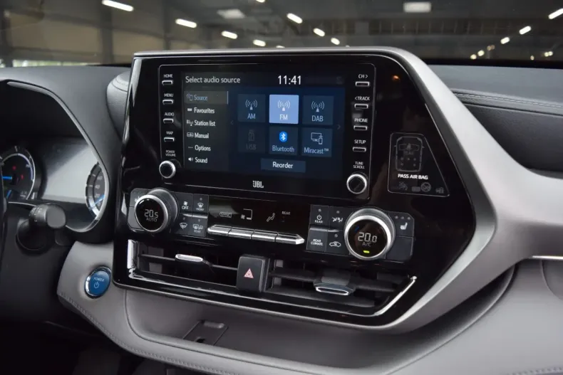 Toyota Highlander din 2022 cu 79.154 km - oferta TOY120822 - foto 8