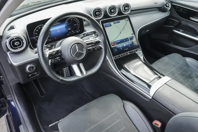 Mercedes-Benz C 300 din 2023 cu 52.031 km - oferta MER120828 - foto 8