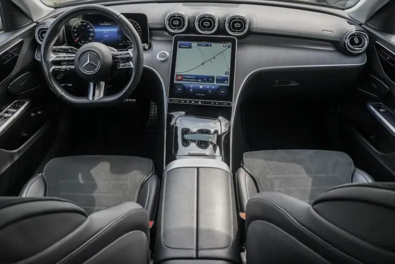 Mercedes-Benz C 300 din 2023 cu 52.031 km - oferta MER120828 - foto 10