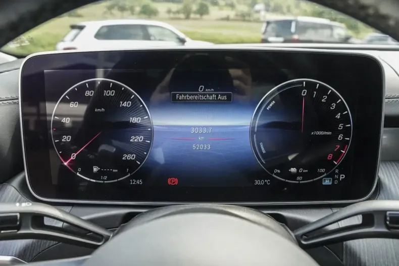 Mercedes-Benz C 300 din 2023 cu 52.031 km - oferta MER120828 - foto 11