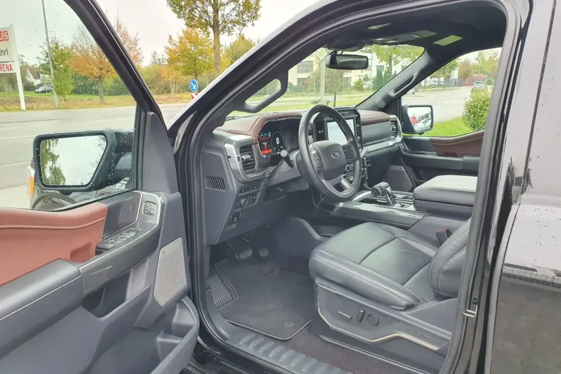 Ford F 150 din 2023 cu 37.624 km - oferta FOR120832 - foto 11