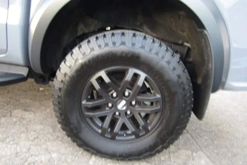 Ford Raptor din 2022 cu 67.935 km - oferta FOR120836 - foto 6