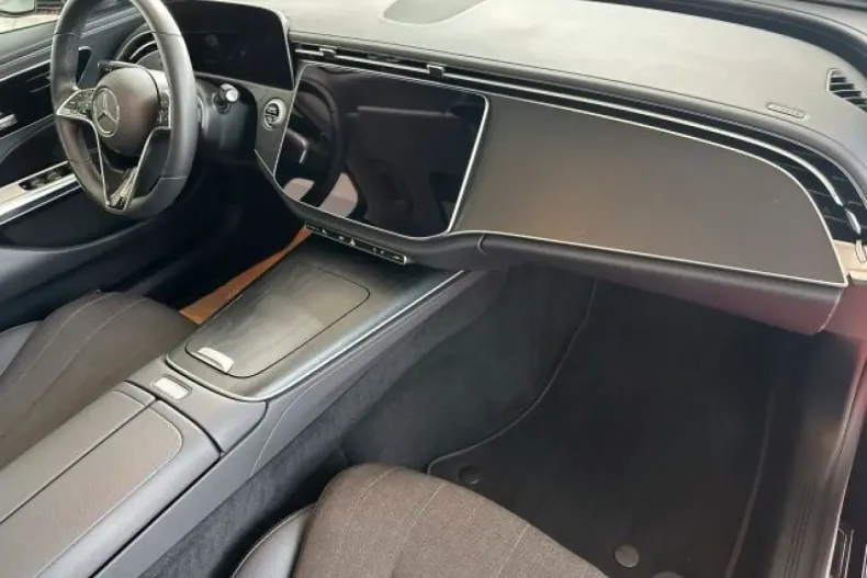 Mercedes-Benz E 220 din 2024 cu 55.416 km - oferta MER120849 - foto 6