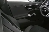 Mercedes-Benz E 200 din 2024 cu 33.498 km - oferta MER120850 - foto 9