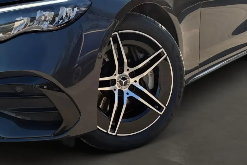 Mercedes-Benz E 200 din 2024 cu 46.250 km - oferta MER120851 - foto 6