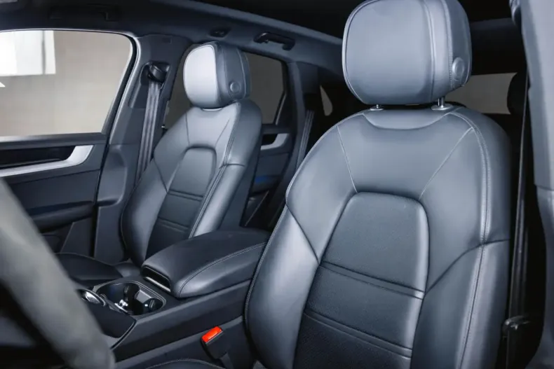 Porsche Cayenne din 2024 cu 29.100 km - oferta POR120853 - foto 16