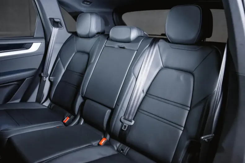 Porsche Cayenne din 2024 cu 29.100 km - oferta POR120853 - foto 23