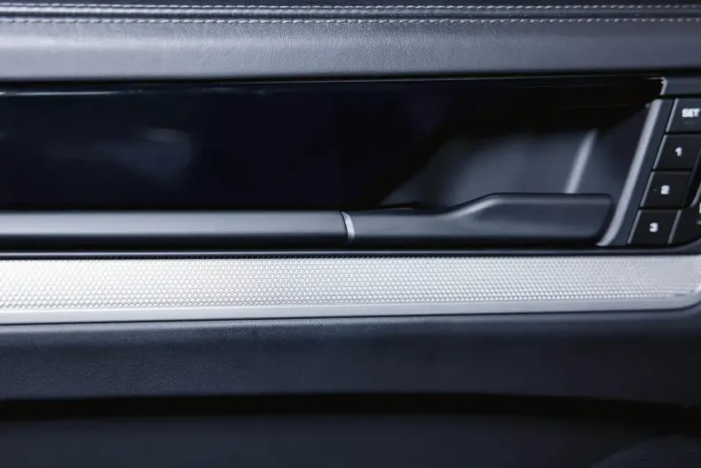 Porsche Cayenne din 2024 cu 29.100 km - oferta POR120853 - foto 26