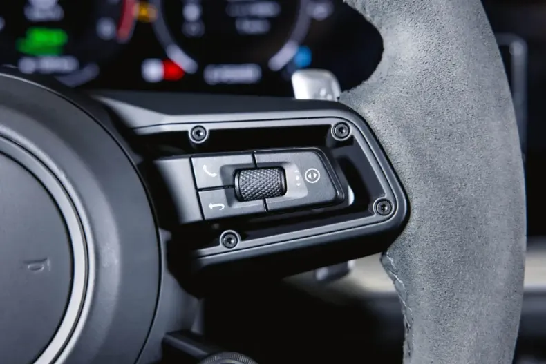 Porsche Cayenne din 2024 cu 29.100 km - oferta POR120853 - foto 33