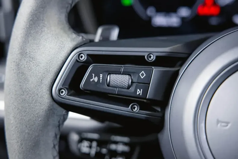 Porsche Cayenne din 2024 cu 29.100 km - oferta POR120853 - foto 34