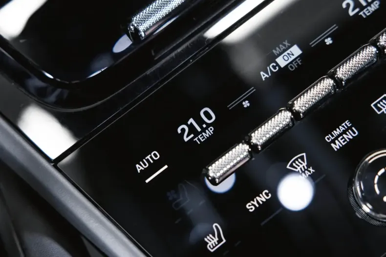 Porsche Cayenne din 2024 cu 29.100 km - oferta POR120853 - foto 41