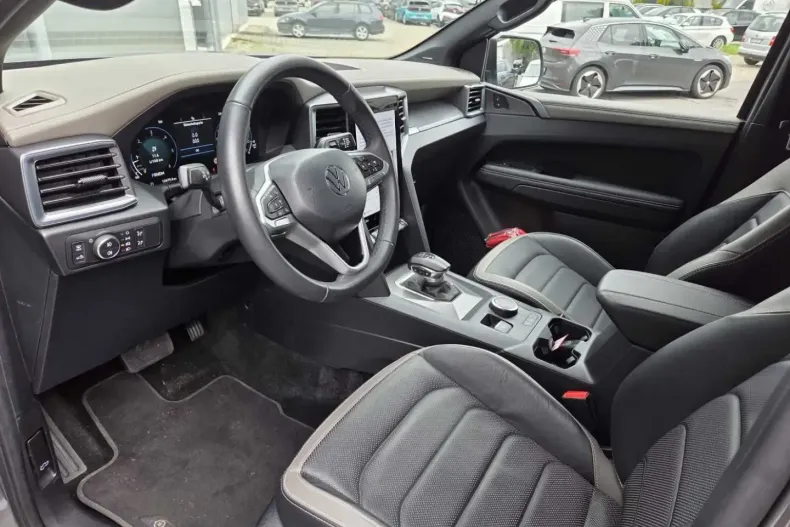 Volkswagen Amarok din 2024 cu 12.680 km - oferta VOL120856 - foto 5