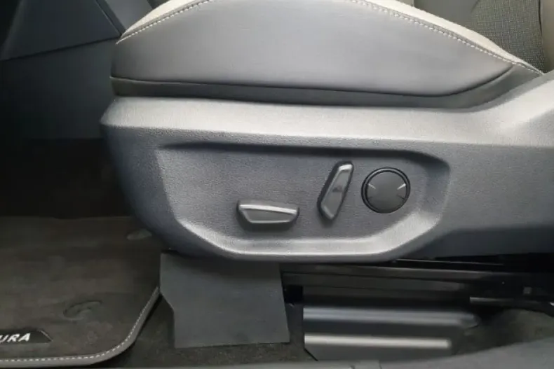 Volkswagen Amarok din 2024 cu 10.287 km - oferta VOL120857 - foto 16