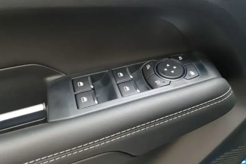 Volkswagen Amarok din 2024 cu 10.287 km - oferta VOL120857 - foto 18