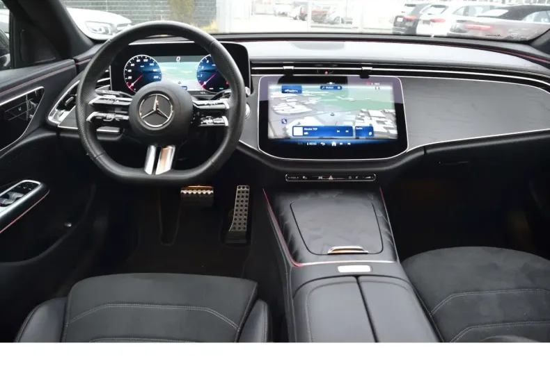 Mercedes-Benz E 200 din 2024 cu 49.625 km - oferta MER120862 - foto 2