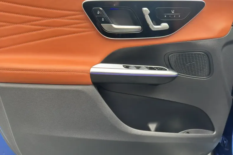 Mercedes-Benz GLC 300 din 2023 cu 8.990 km - oferta MER120874 - foto 13