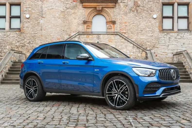 Mercedes-Benz GLC 43 AMG din 2022 cu 7.997 km - oferta MER120878 - foto 2