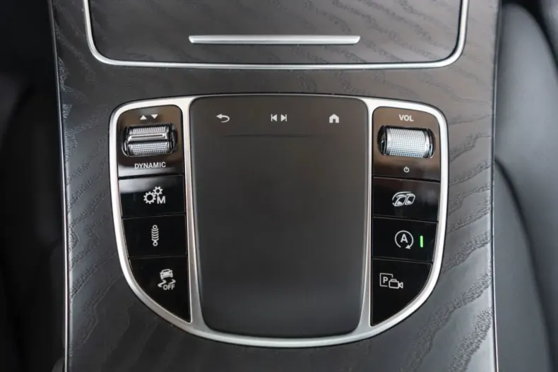 Mercedes-Benz GLC 43 AMG din 2022 cu 7.997 km - oferta MER120878 - foto 18