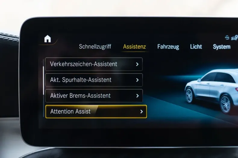 Mercedes-Benz GLC 43 AMG din 2022 cu 7.997 km - oferta MER120878 - foto 20